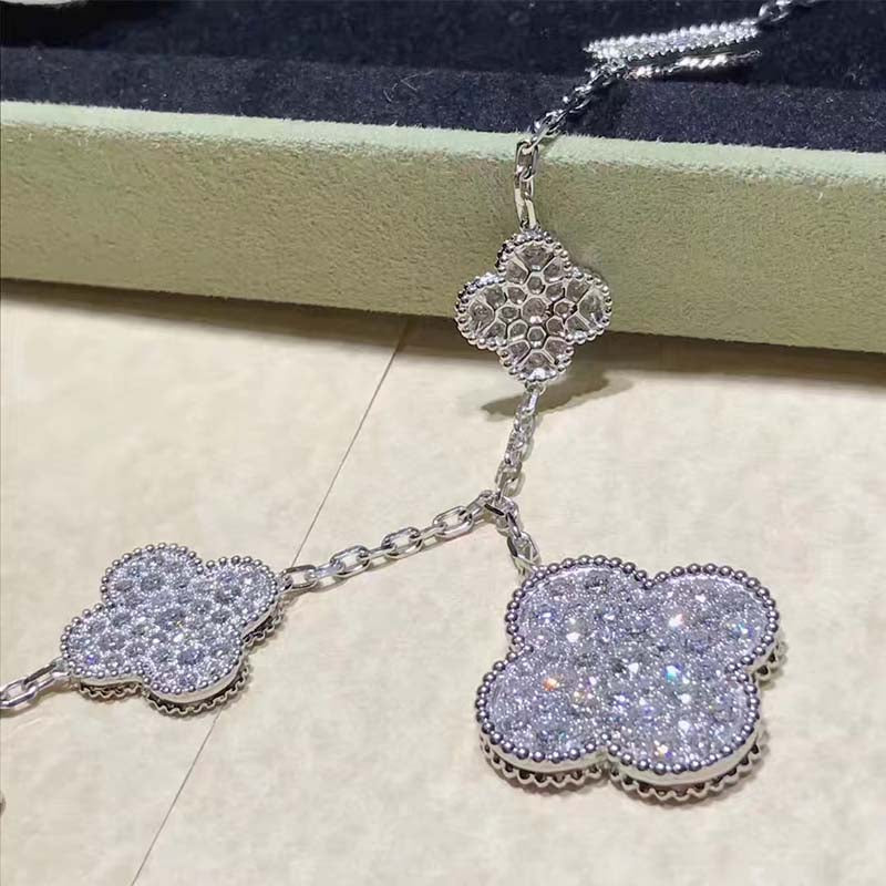¡®Lume Jewels¡¯CLOVER 6 MOTIFS SILVER DIAMOND BRACELET