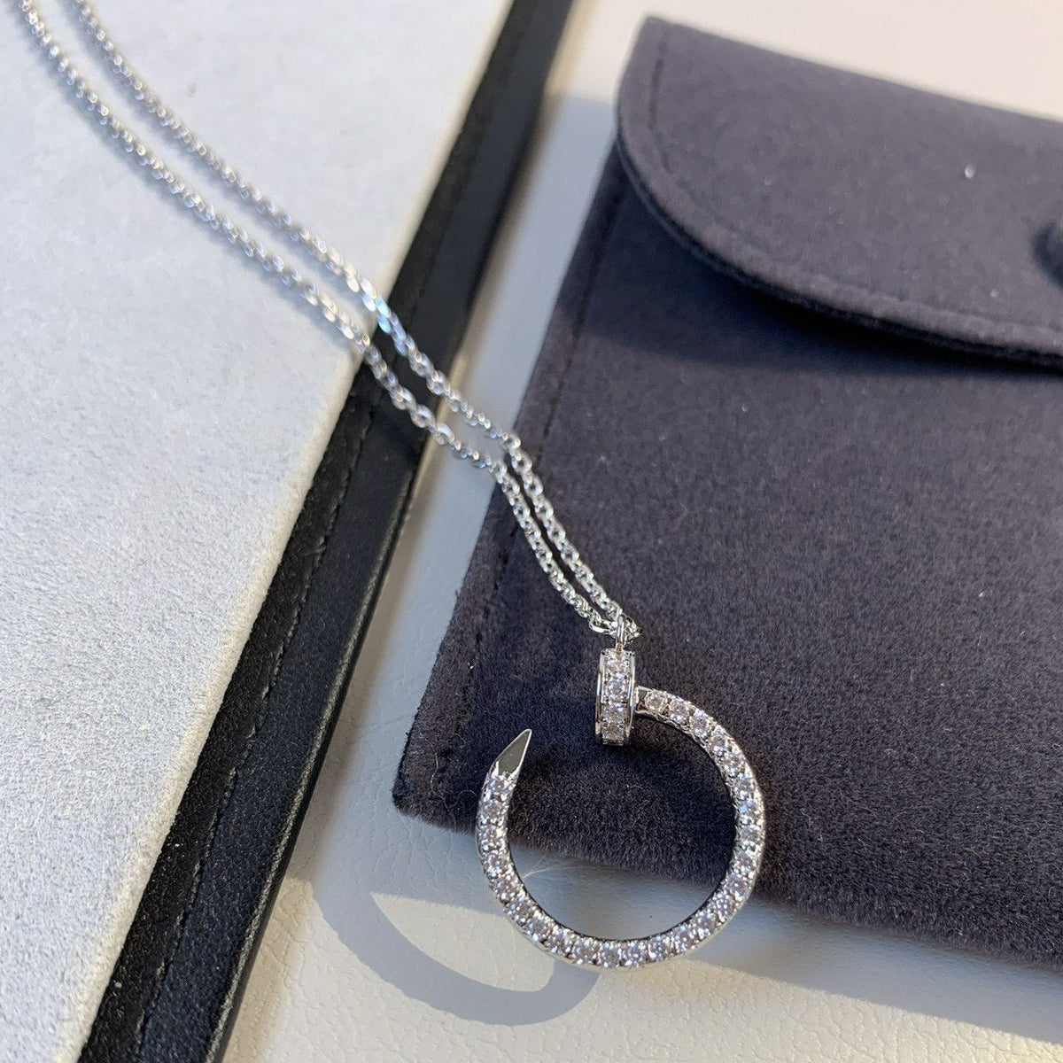 ¡®Lume Jewels¡¯JUSTE NECKLACE SILVER DIAMONDS