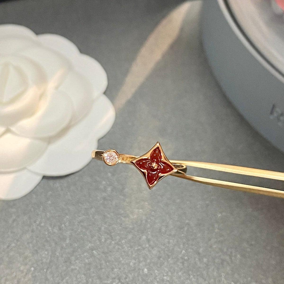 ¡®Lume Jewels¡¯STAR 1 DIAMOND OPEN RING