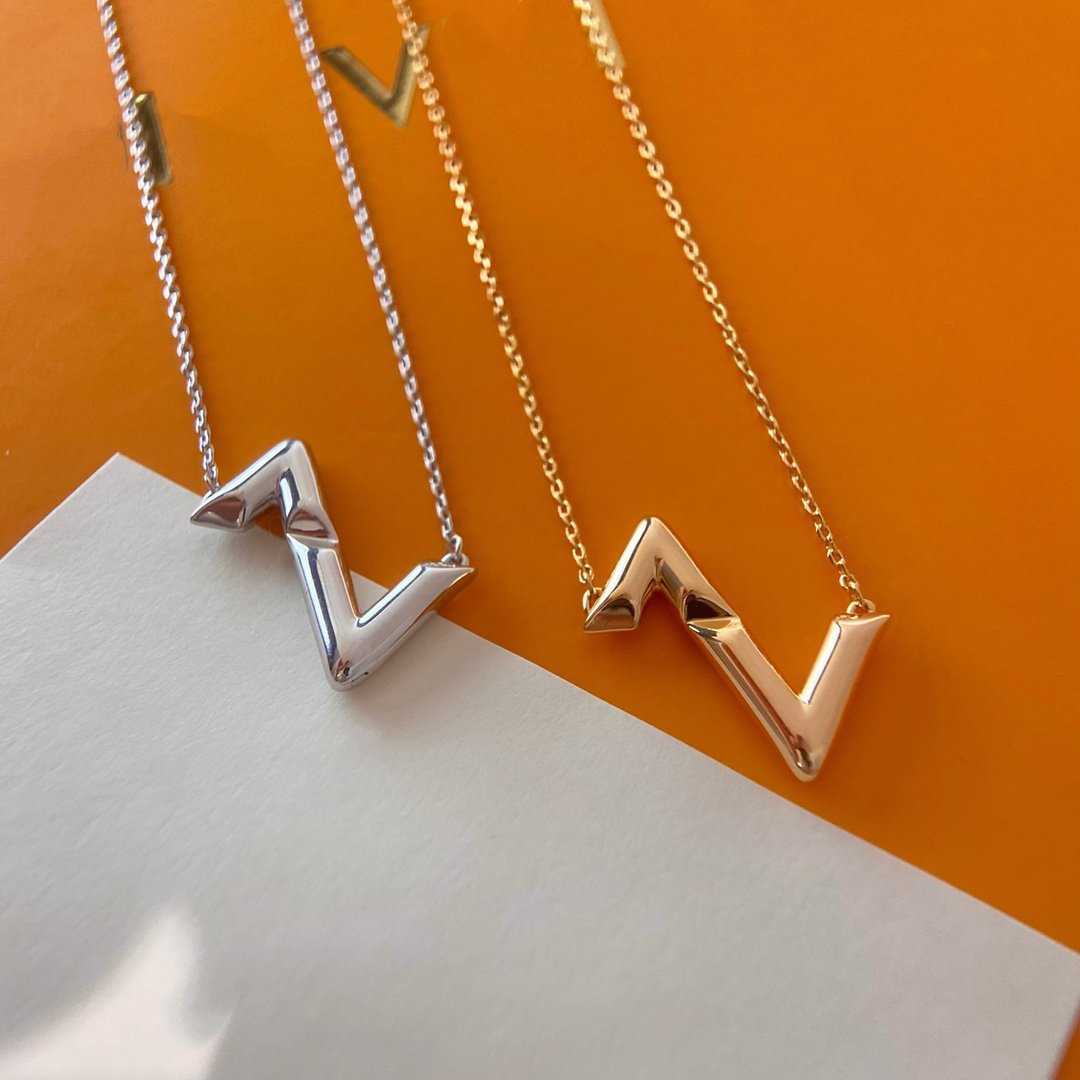 ¡®Lume Jewels¡¯VOLTE UPSIDE DOWN NECKLACE