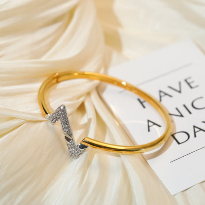 ¡®Lume Jewels¡¯VOLTE UPSITE DOWN GOLD DIAMOND BRACELET