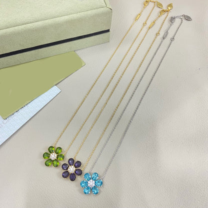 [Lume Jewels] flower necklace