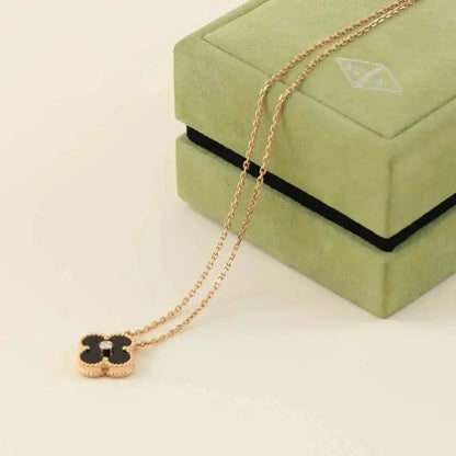 ¡®Lume Jewels¡¯CLOVER 15MM DIAMOND ONYX NECKLACE