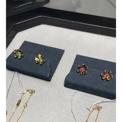 ¡®Lume Jewels¡¯FRIVOLE  FLOWER PINK EARRINGS